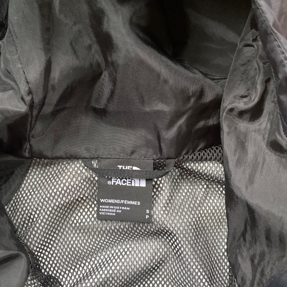 North face shell - Picture 2 of 5